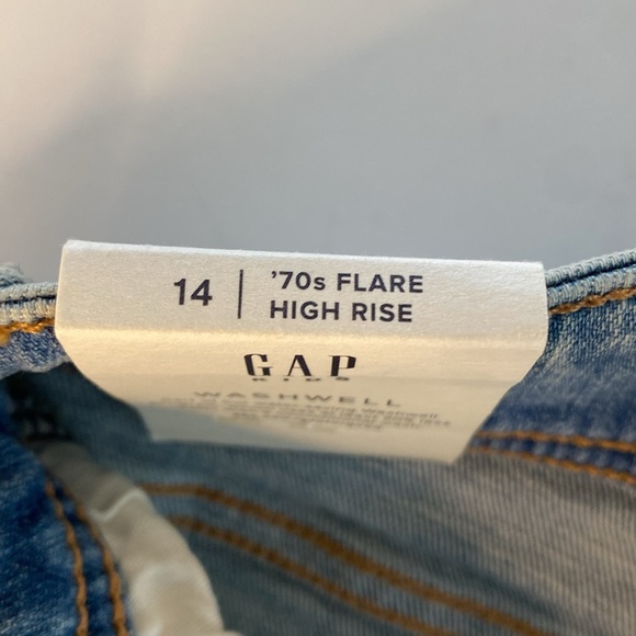 Gap Kids 70’s Flare Leg High Rise Distressed Jeans - Size 14 - Picture 14 of 17